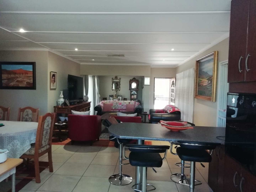 3 Bedroom Property for Sale in Keidebees Northern Cape